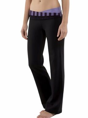 Lululemon astro pants full-on luon Size 6L